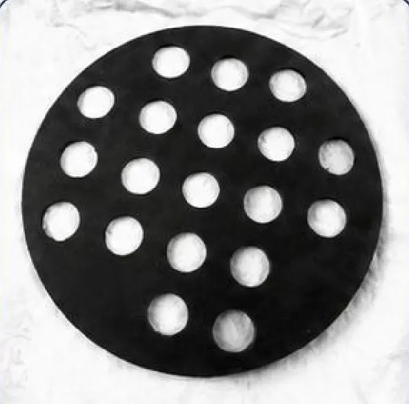 Perforated rubber gasket, Type 3 hole pattern